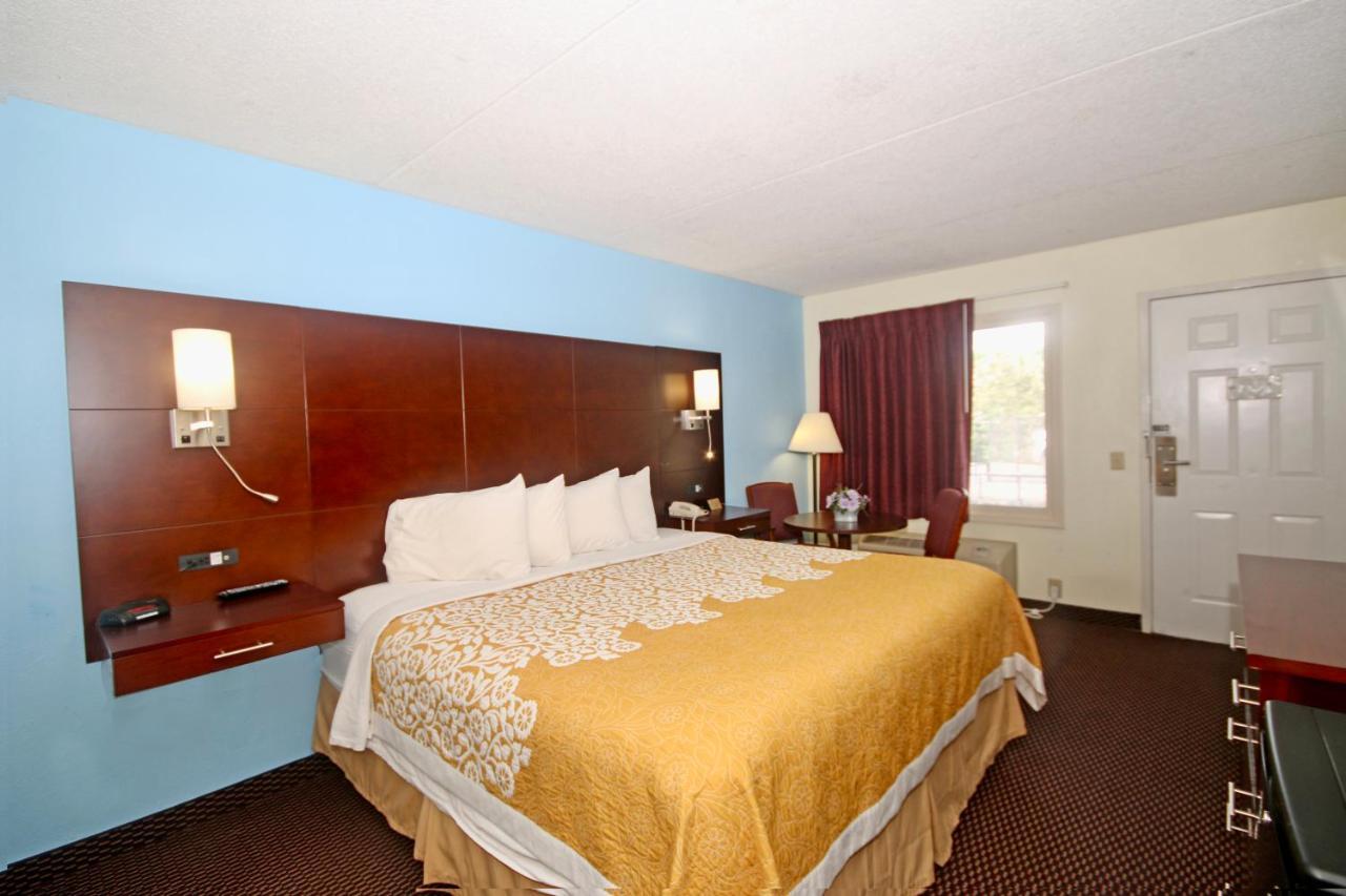 Hamilton Inn Jonesville I-77 外观 照片