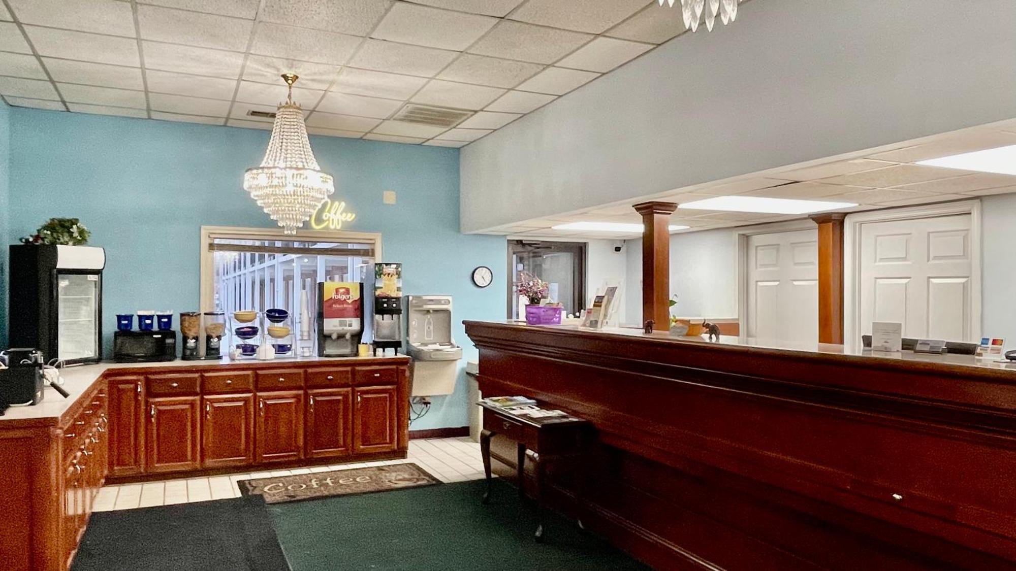 Hamilton Inn Jonesville I-77 外观 照片