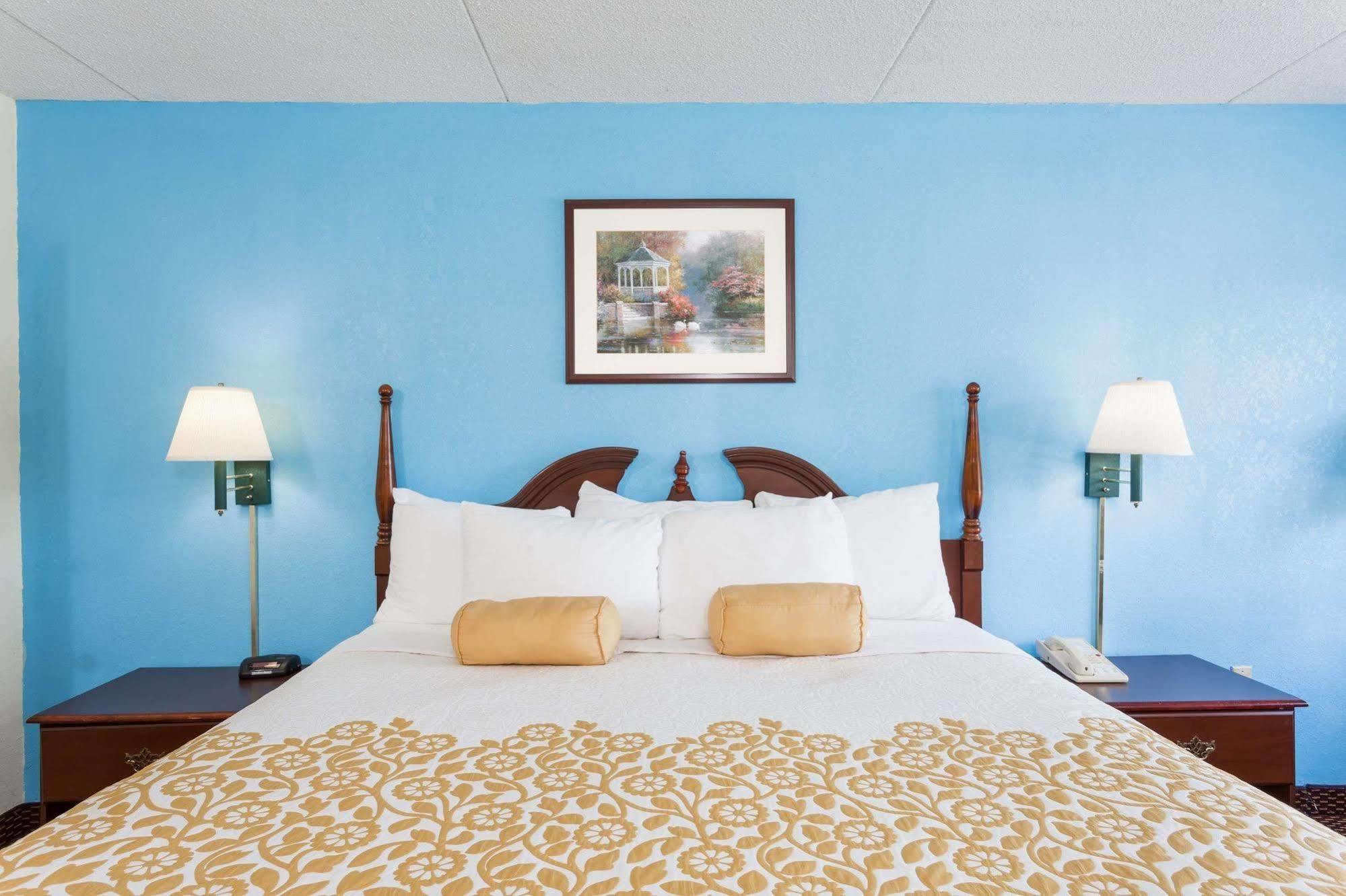 Hamilton Inn Jonesville I-77 外观 照片